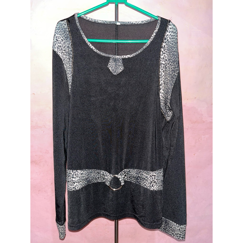 PRELOVED MURAH | ATASAN WANITA HITAM MACAN