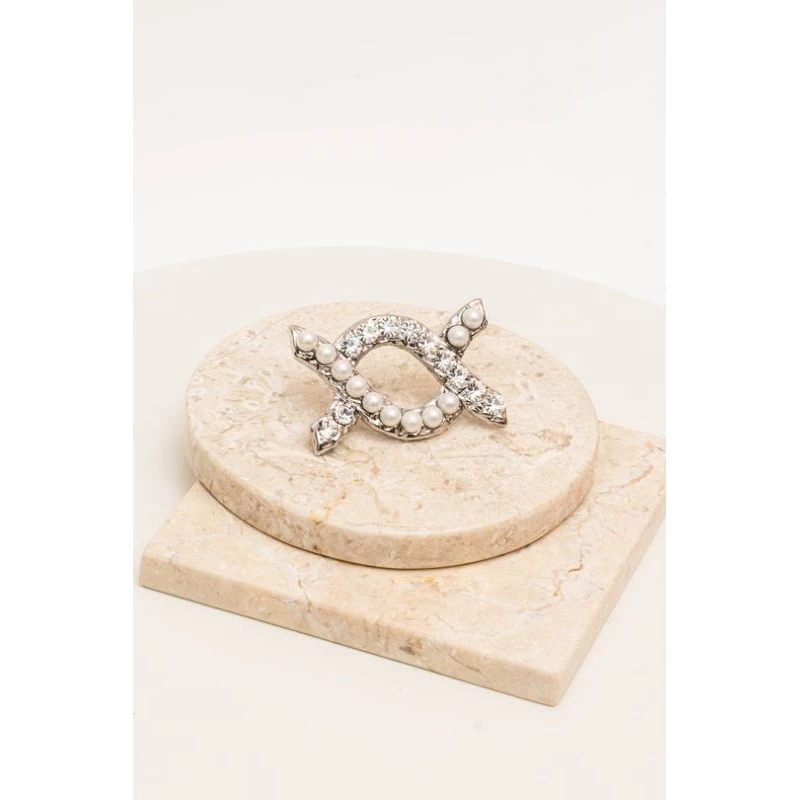 Klamby Nayana Brooch Wearing Klamby Sale (SILVER)