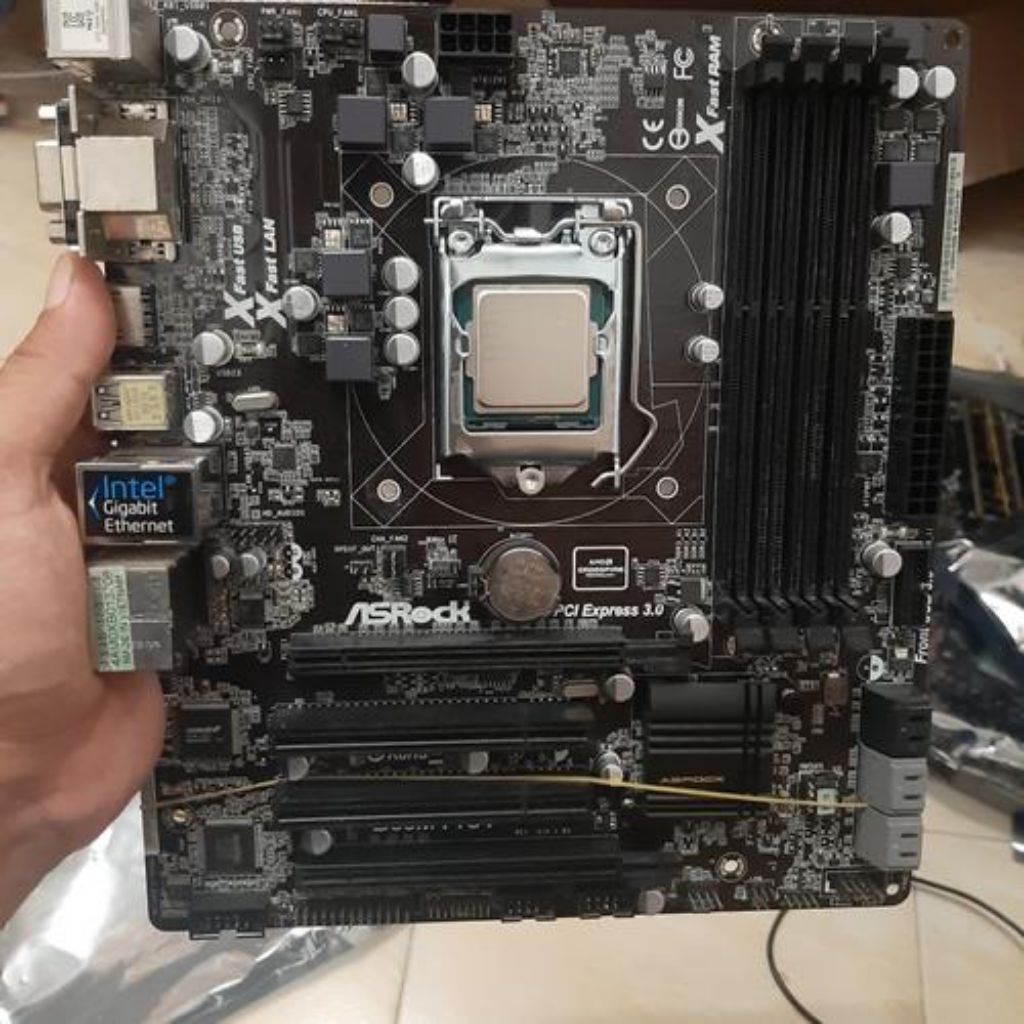 ASRock b85m socket 1150 slot ram 4