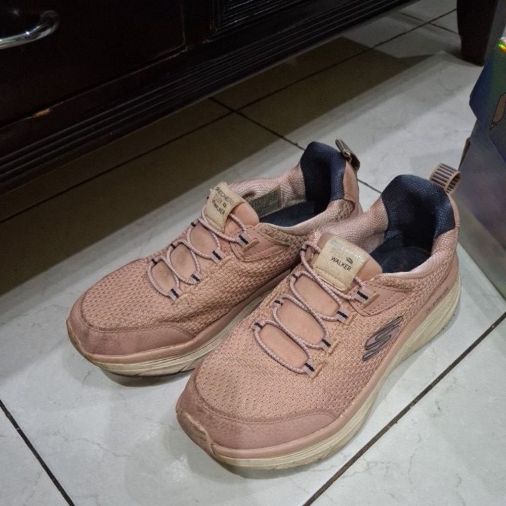 Skechers d Lux Walker Woman