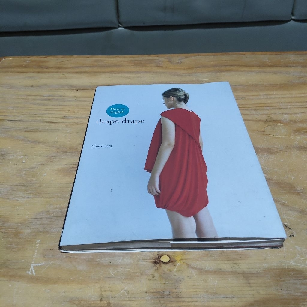 Buku Drape Drape Fashion