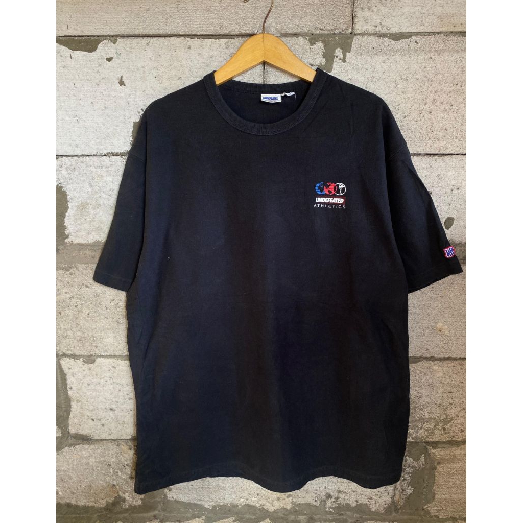 UNDEFEATED ATHLETIC MADE IN CANADA TSHIRT