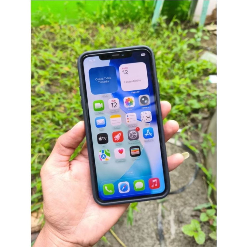 Iphone 11 Pro Max 256gb wifi only bypass