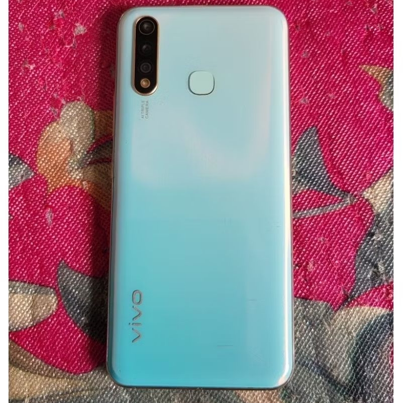 Hp second Vivo y19 ram 8/256 GB Normal siap pakai sesuai gambar