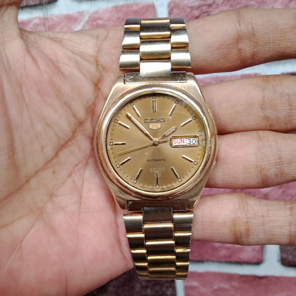 jam tangan Seiko cal 7s26 case micron lapis emas