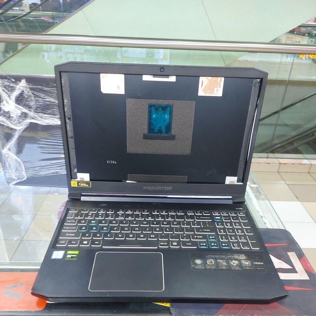 Laptop Acer Predator Triton 300 PT315-51 core i7 gen 9 NVIDIA GeForce GTX Mati total tanpa lcd tanpa