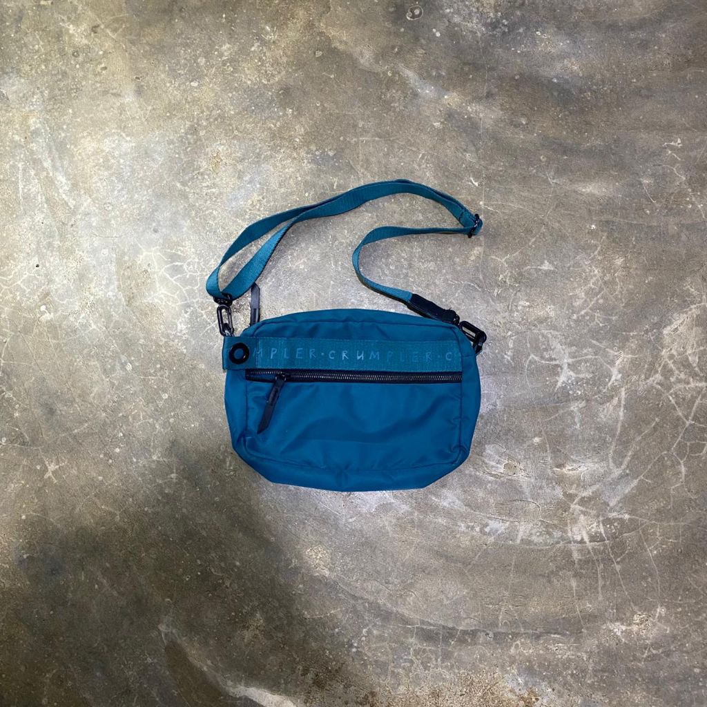 sling bag Crumpler the hot spot second