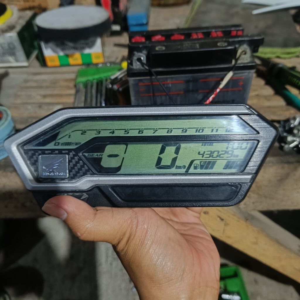 speedometer CBR 150r k45g