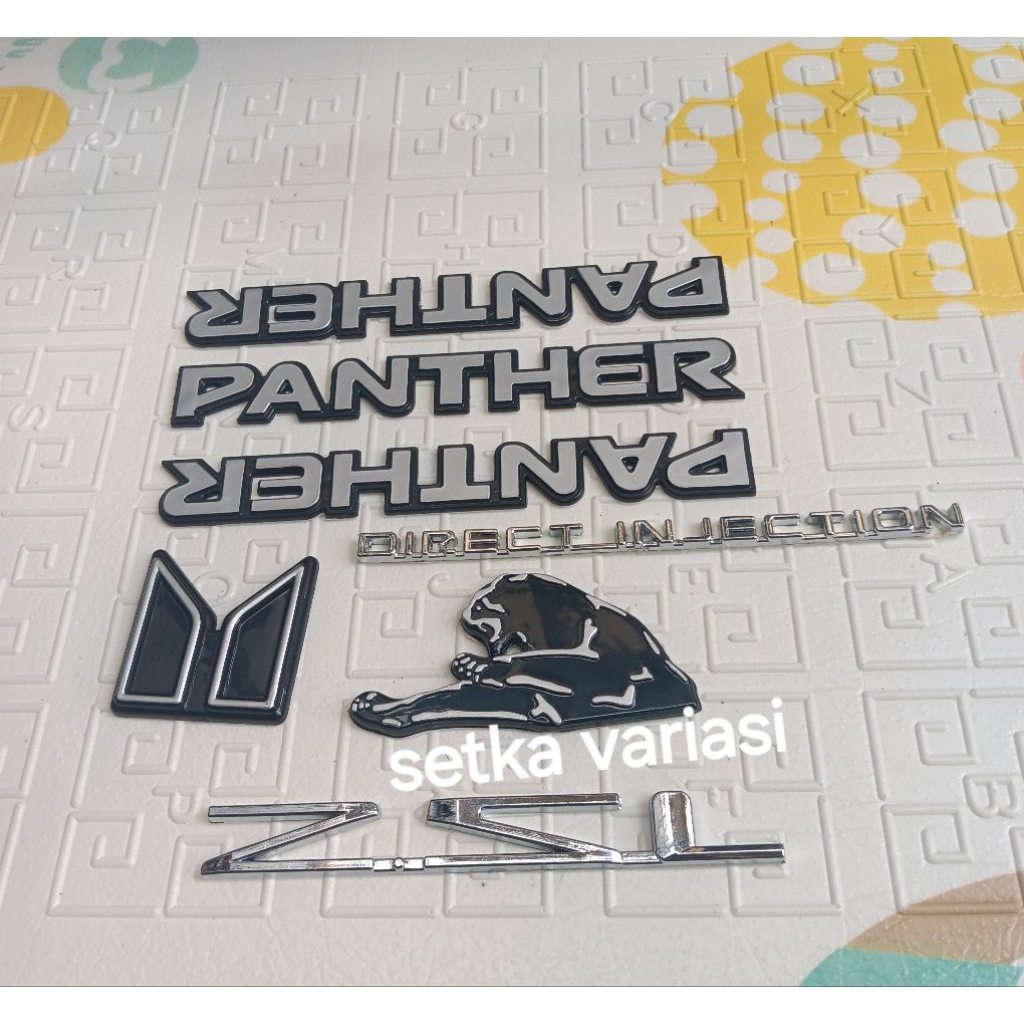 emblem tulisan panther kecil / emblem panther lama / logo macan panther / emblem 2.5 L / logo panthe