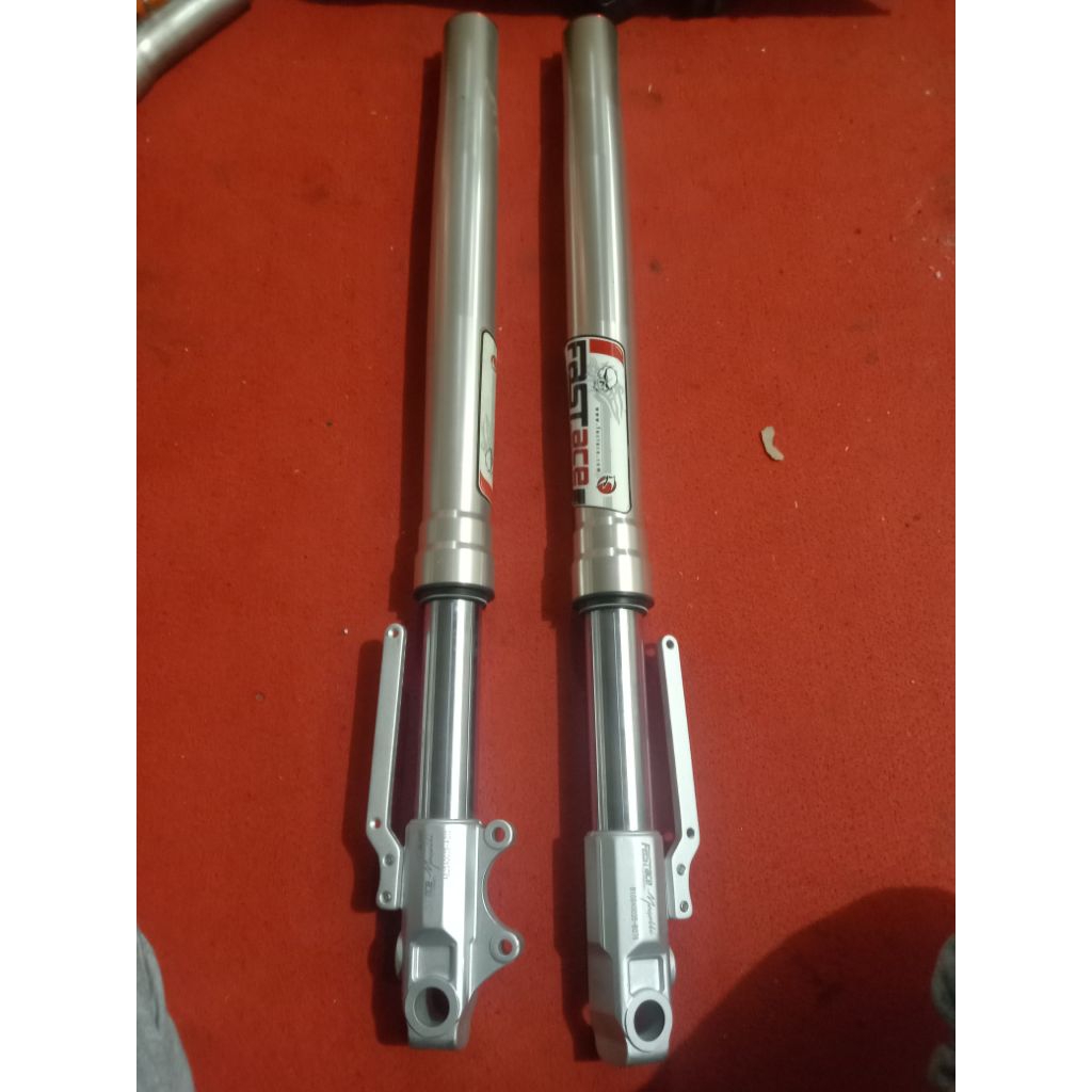 upsedown minerva megelli 250r