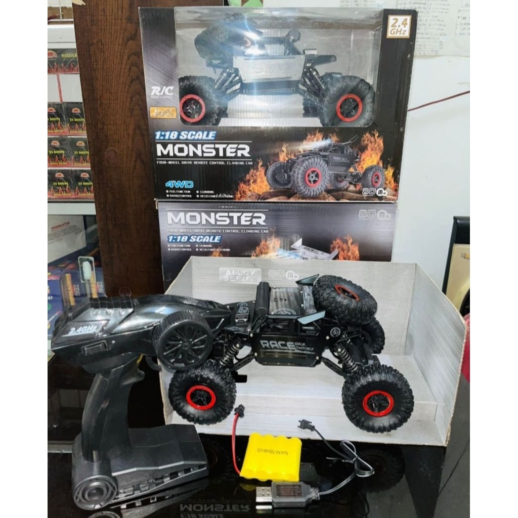 Mobil Remote Kontrol 4WD Metal ALLOY 2,4Ghz Batere Durasi Lama Mainan RC Remot Kontrol