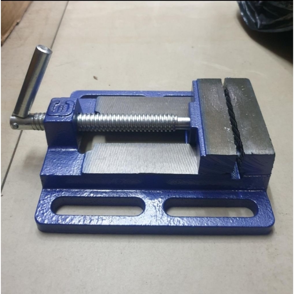 CATOK BOR DUDUK/ RAGUM 4"VISE 4 INCH