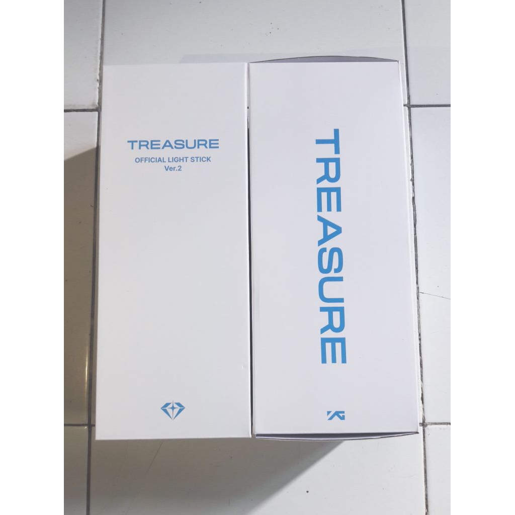 [Ready Stock] LIGHTSTICK TREASURE TEULIGHT VER.2 + PHOTOCARD BENEFIT