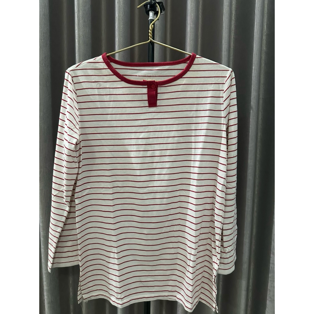 kaos phenomenal putih