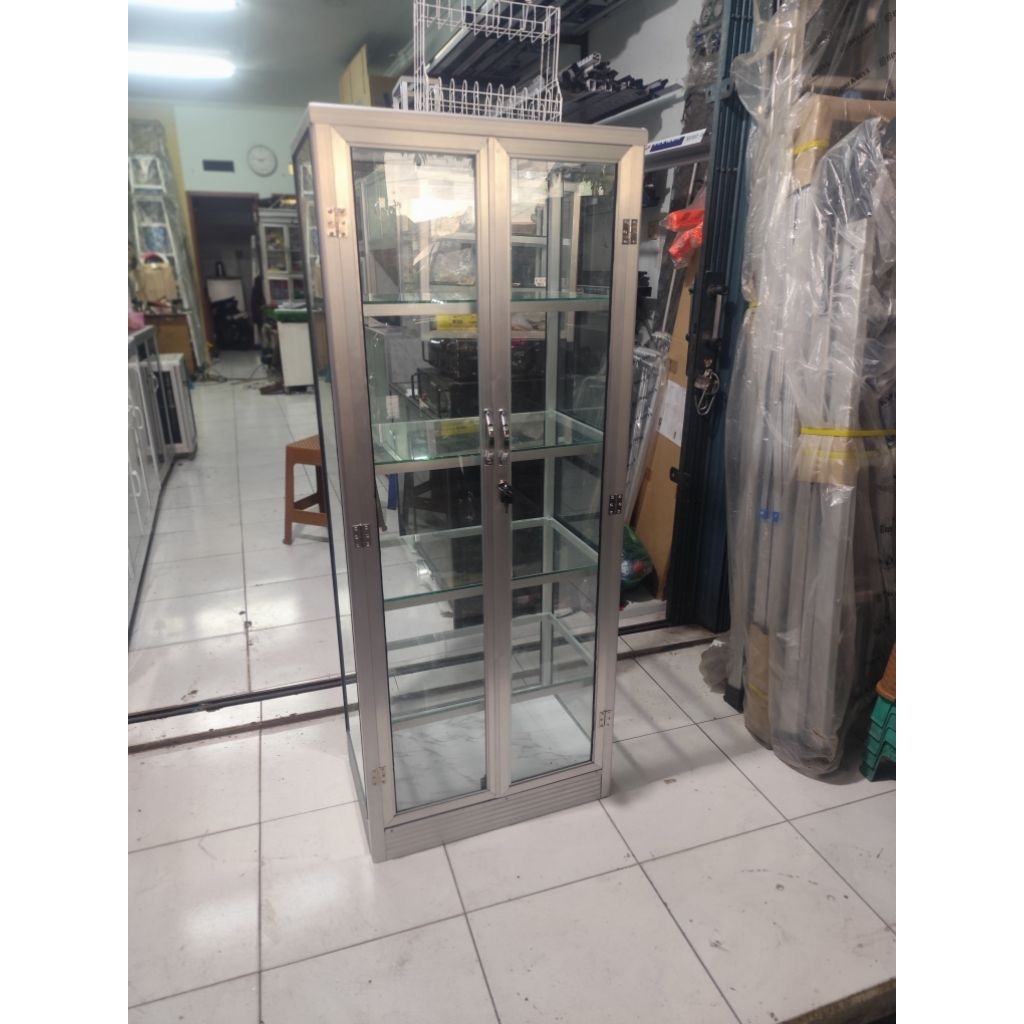 Etalase Kaca Alumunium/Etalase Display Obat/Etalase Kaca berjualan helm Panjang 60 Cm lebar samping 