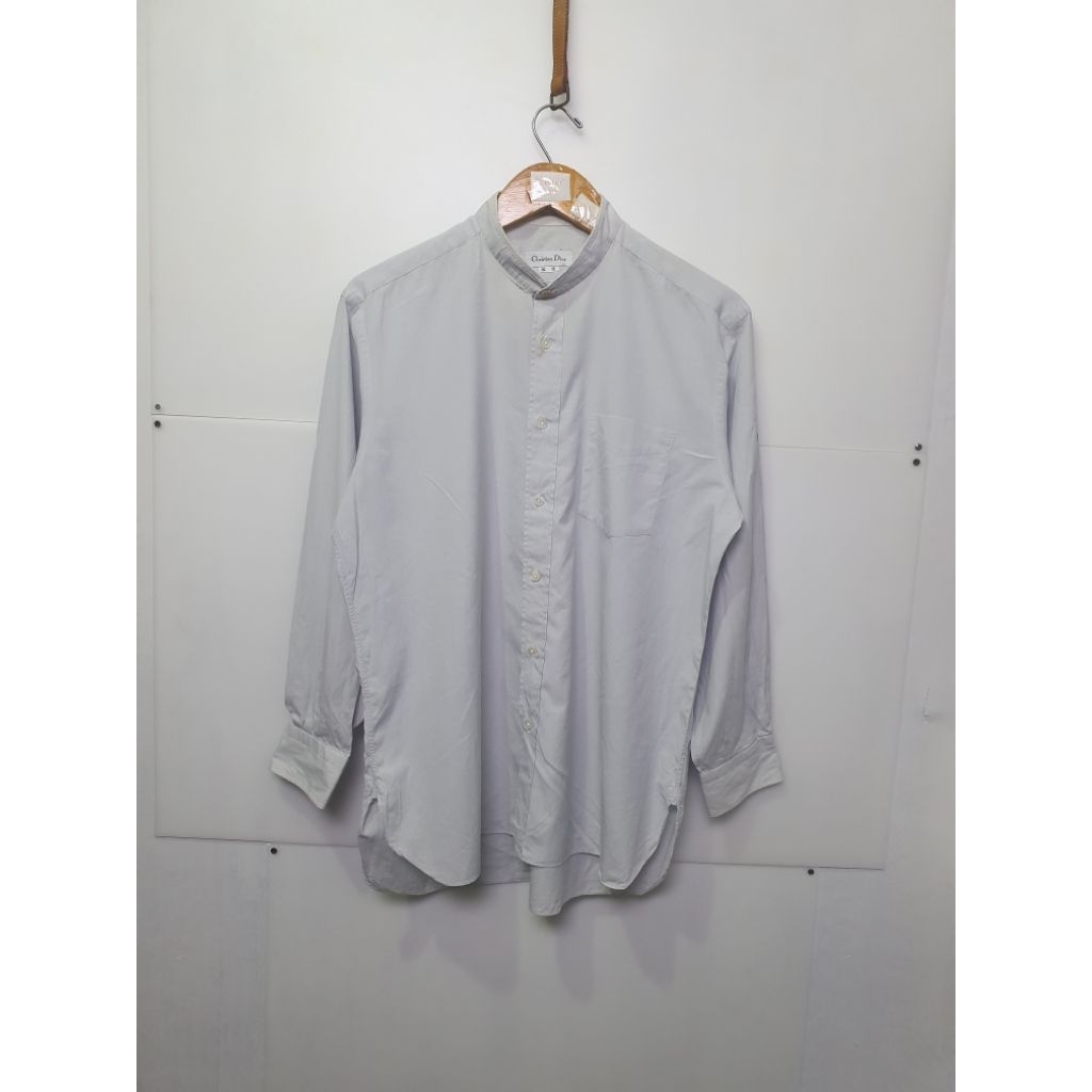 Kemeja Senghi Christian Dior Putih