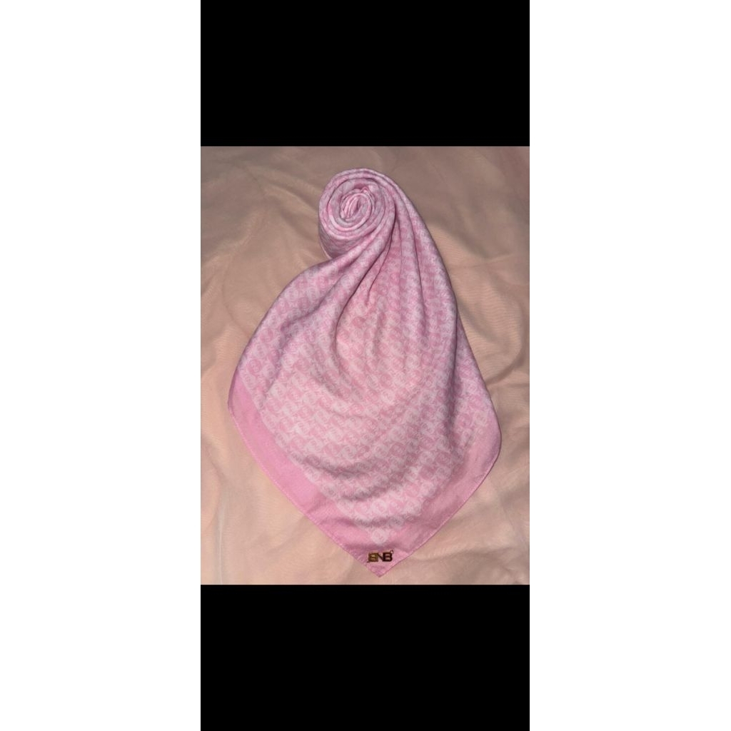 PRELOVED HIJAB SCARF BNB
