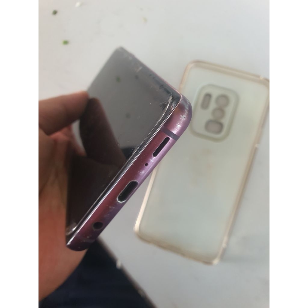 samsung s9+ (bekas)