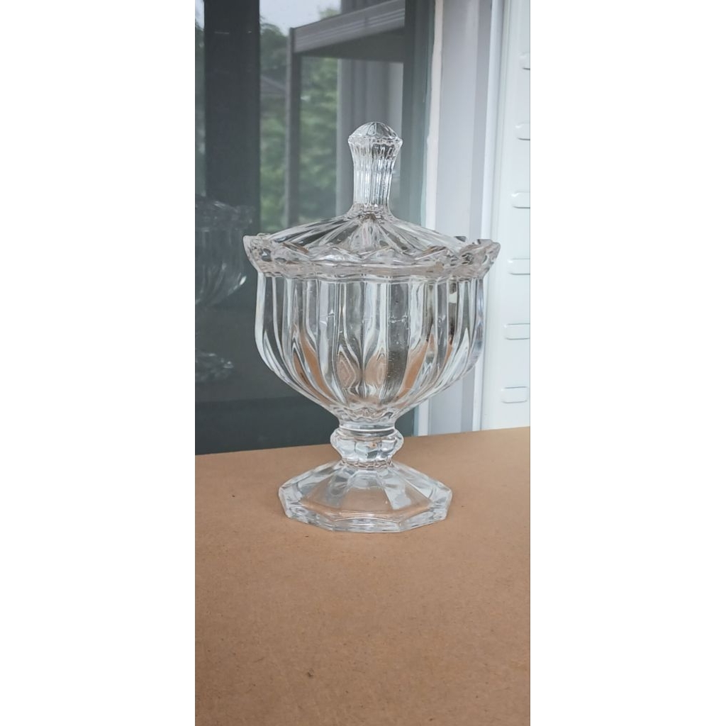 Toples Kristal / Tempat Permen