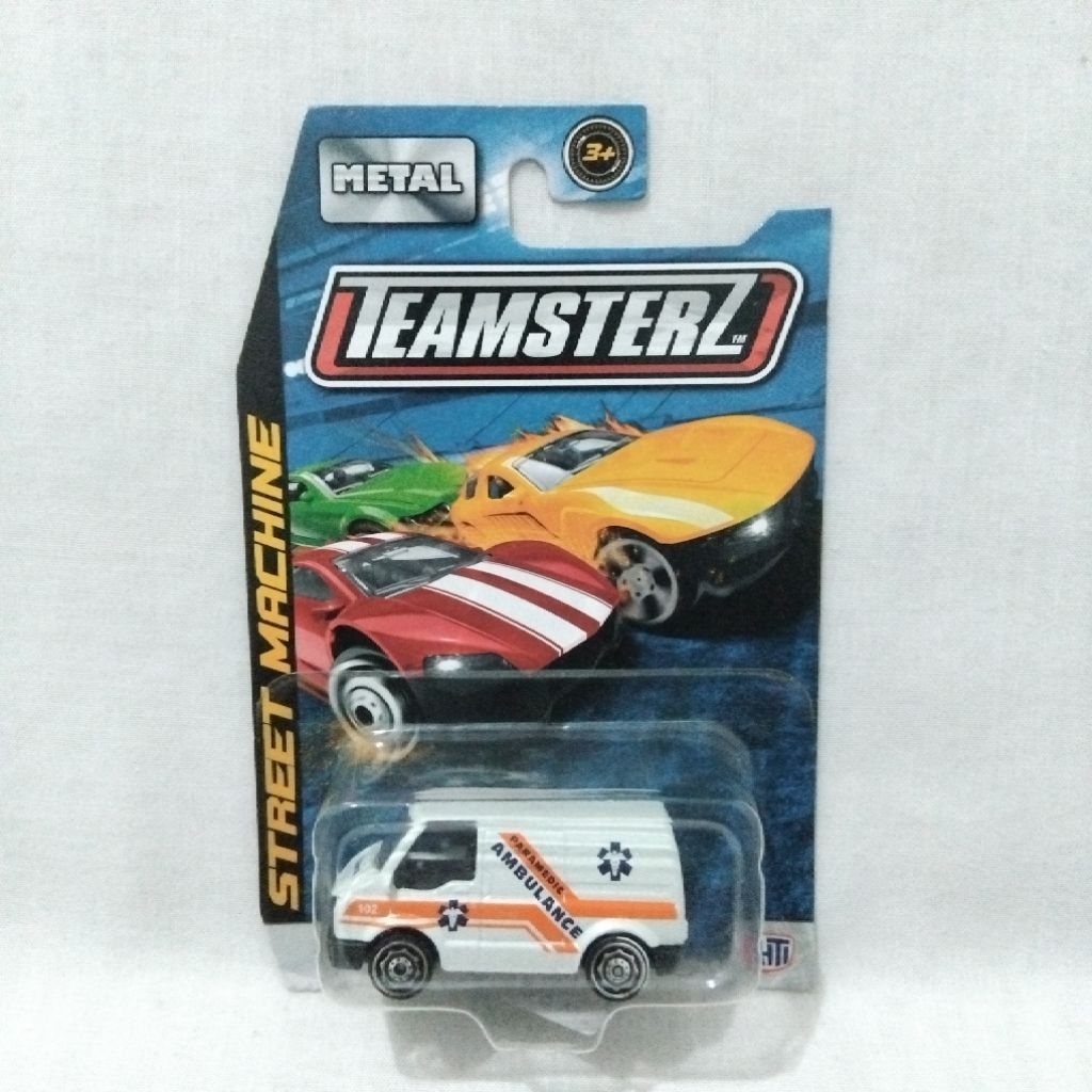 HTI Toys Teamsterz Street Machine Ambulance Diecast Skala 1:64 Mainan Mobil Ambulans