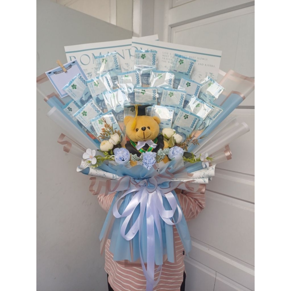Jasa Buket uang 20slot+boneka|kado wisuda,ultah,wedding dll