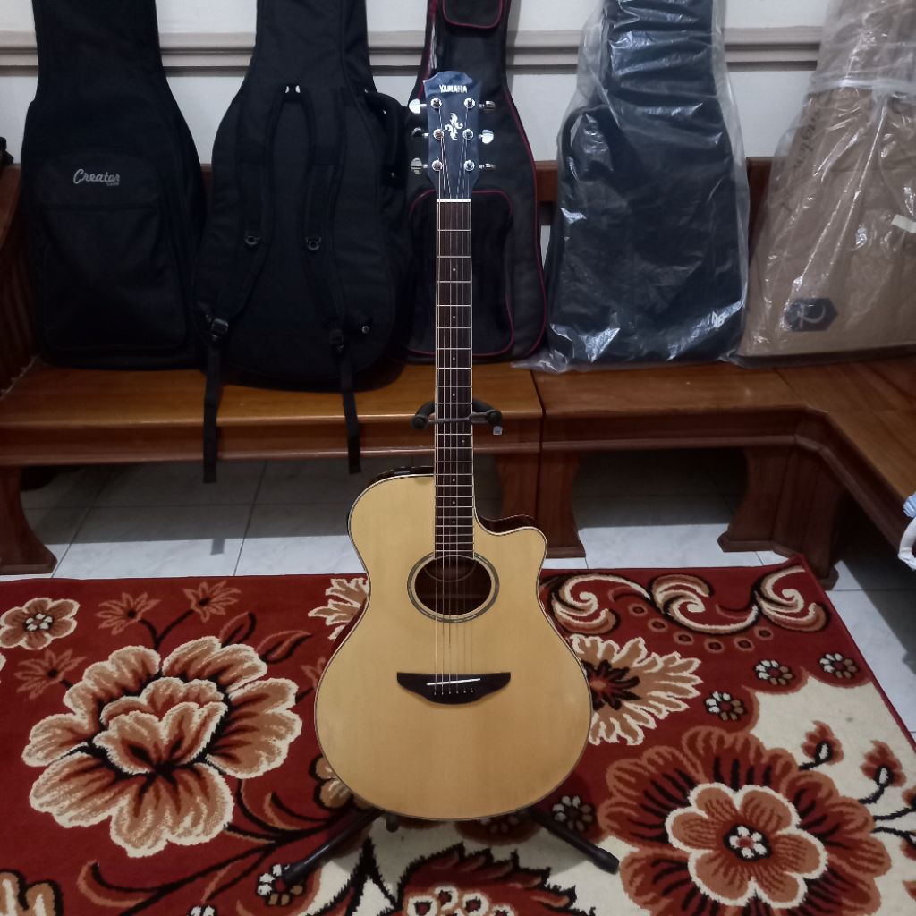 YAMAHA APX600 ORIGINAL SECOND LIKE NEW