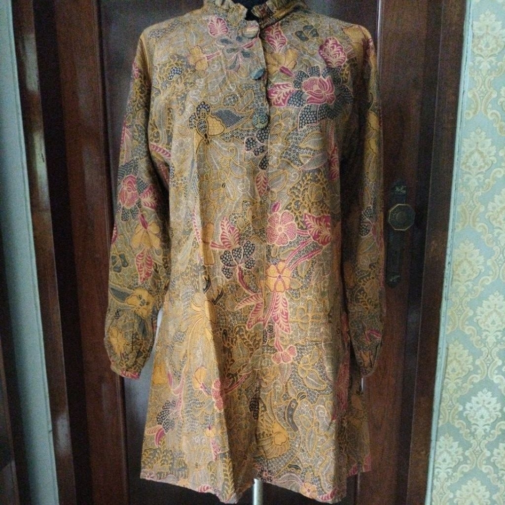 Atasan Wanita Blouse Batik Formal Mewah