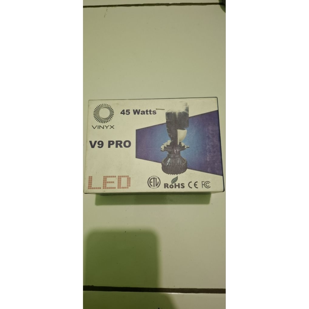 lampu h4 merk vinyx v9 pro