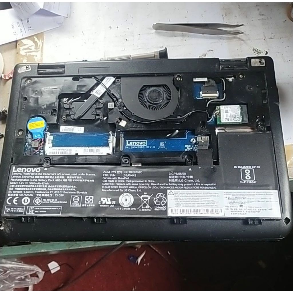 baterai batre Lenovo Thinkpad Yoga 11E sb10k97595 Original