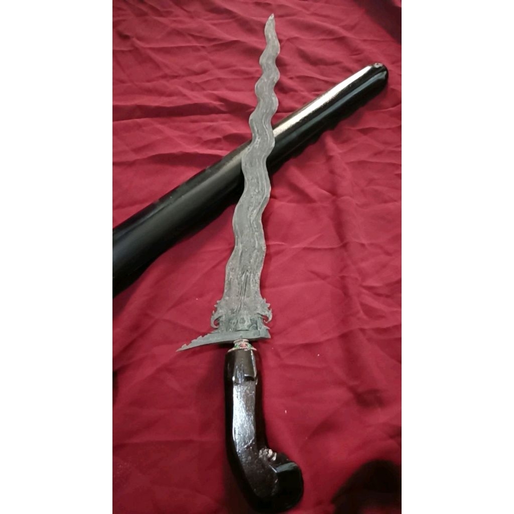 keris Karno tinanding murah