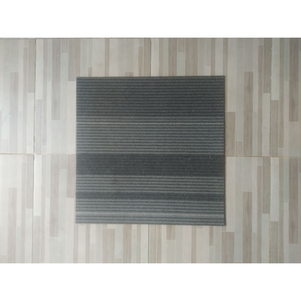 Karpet Lantai Kantor Second 50x50cm