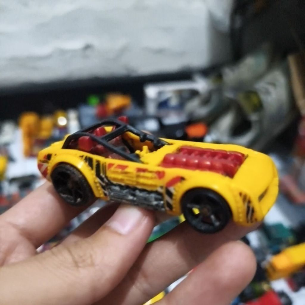 hotwheels acceleracers piledriver