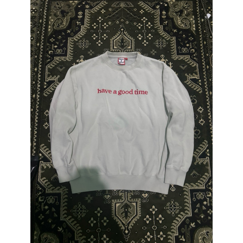 Sweater/Crewneck HAGT Second (hijau soft)