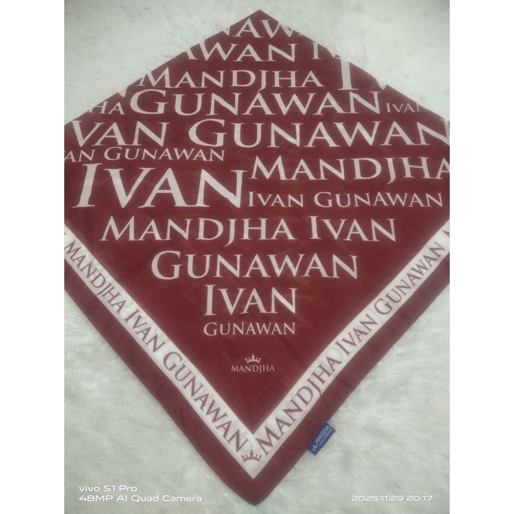 Mandjha Ivan Gunawan scarf preloved