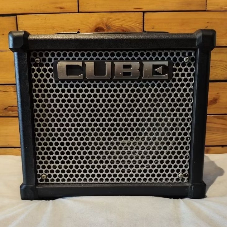 Roland Cube 20xL | amply Roland
