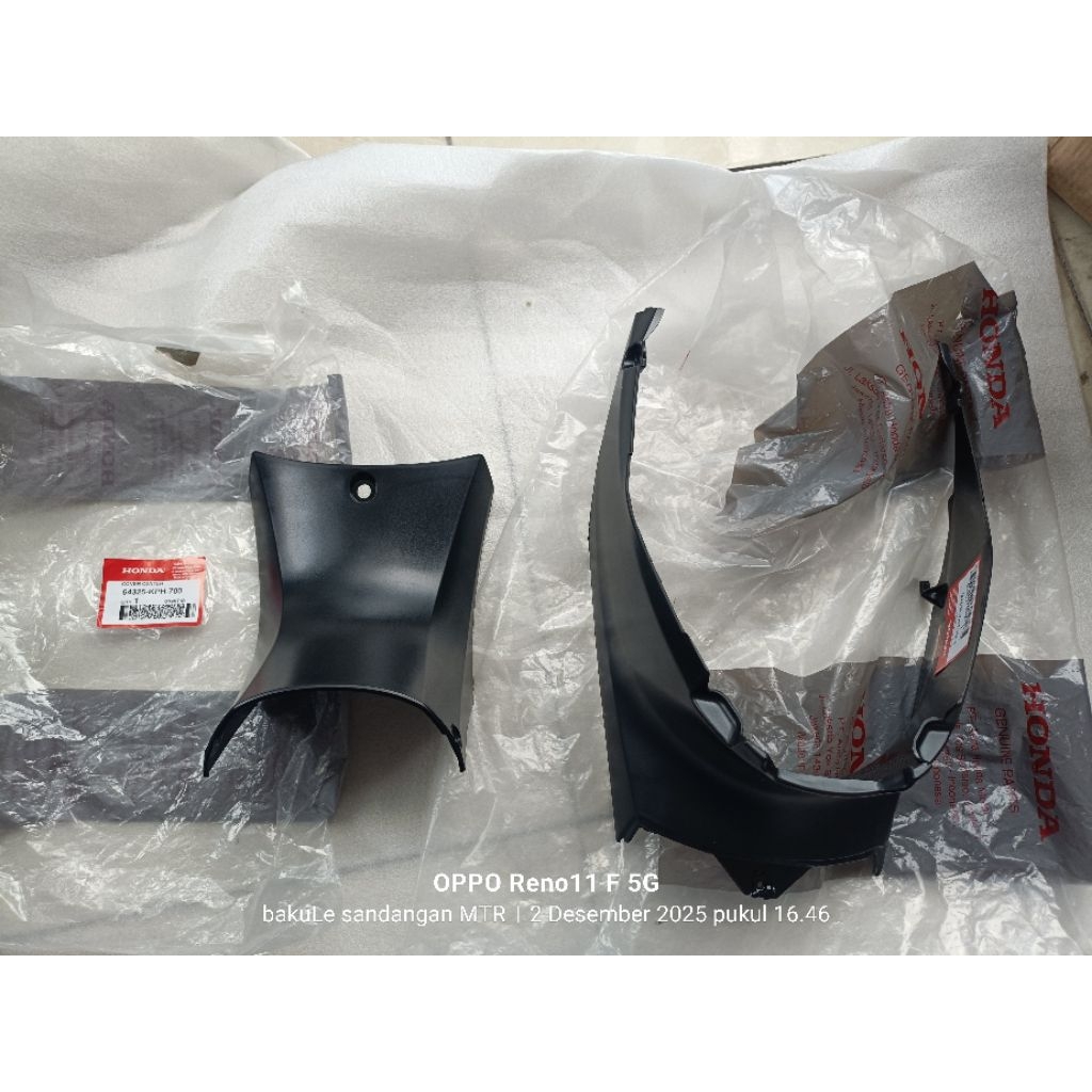 cover bawah jok Honda Supra x 125 original AHM 64325 64350 kph 700