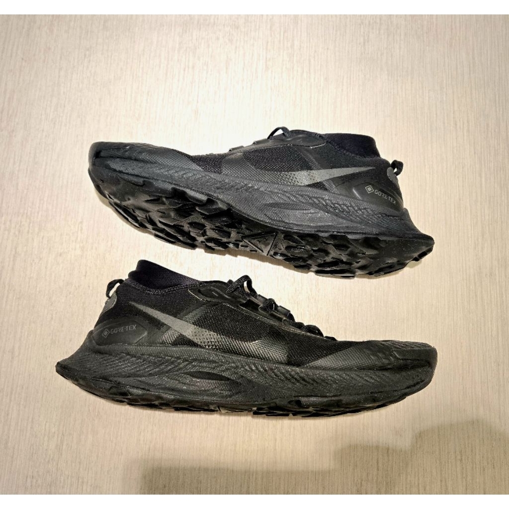 Nike Pegasus Trail 3 Goretex size 42.5 us 9 black original
