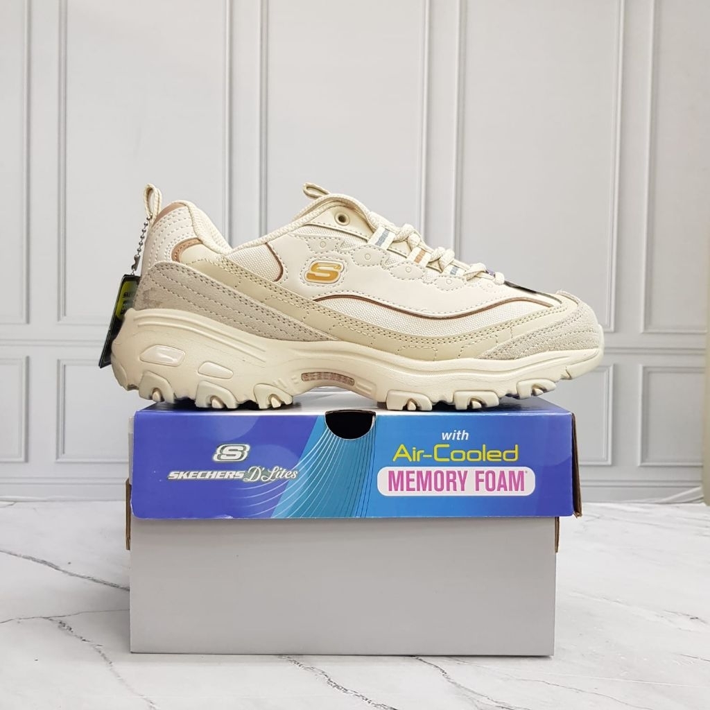 Sepatu Skechers Wanita D'LITES 1.0 WOMAN