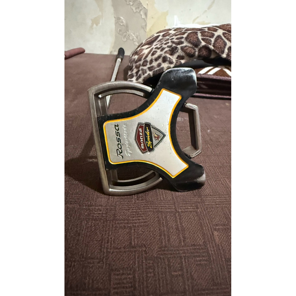 Putter Tylormed Spider Monza