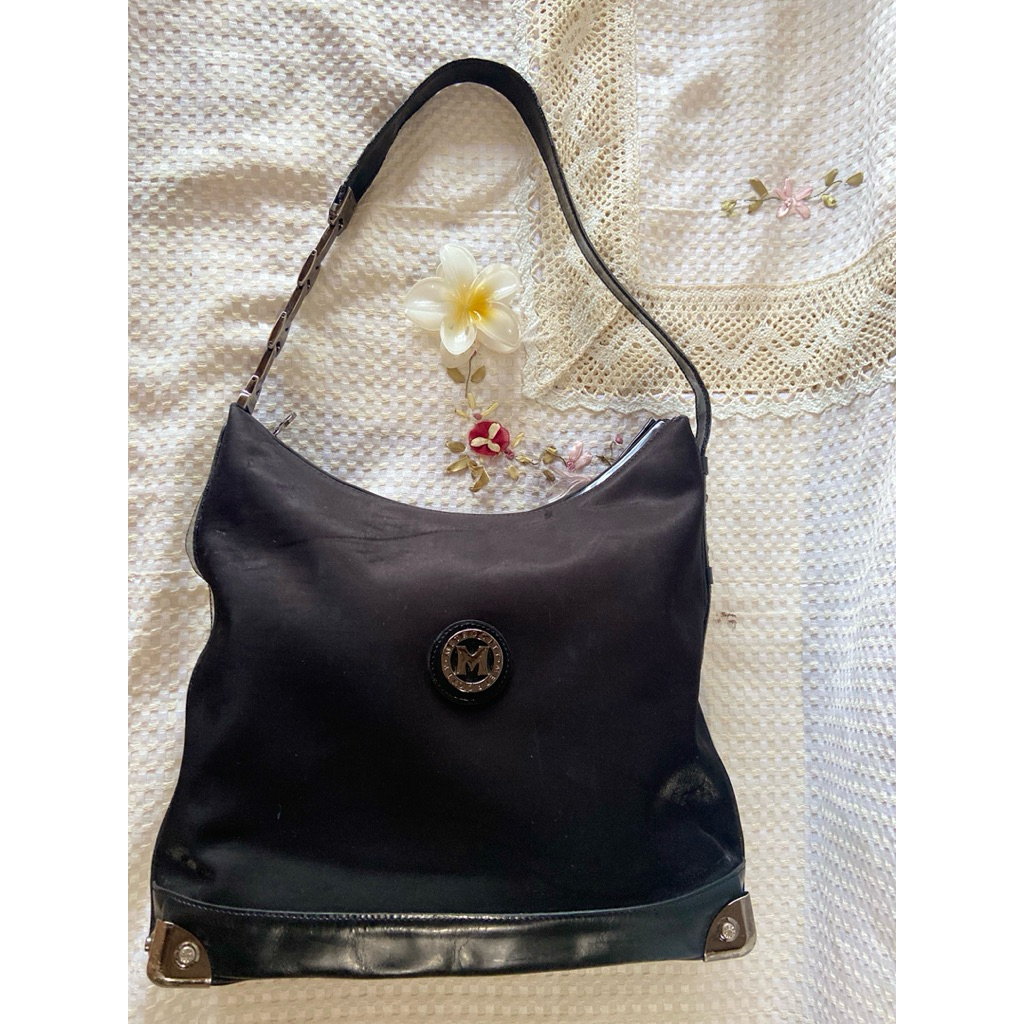 Metrocity Black Nylon Hobo bag