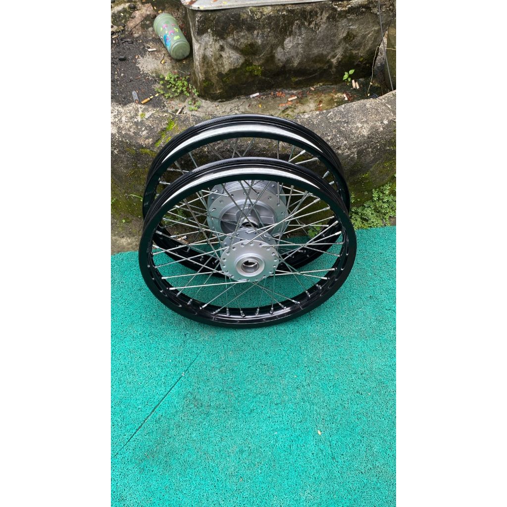 Paket Velg Jari Jari Jupiter Z Velk Vega R New Ring 17 Tanpa Ban Ukur 160 Rata PNP MX Old