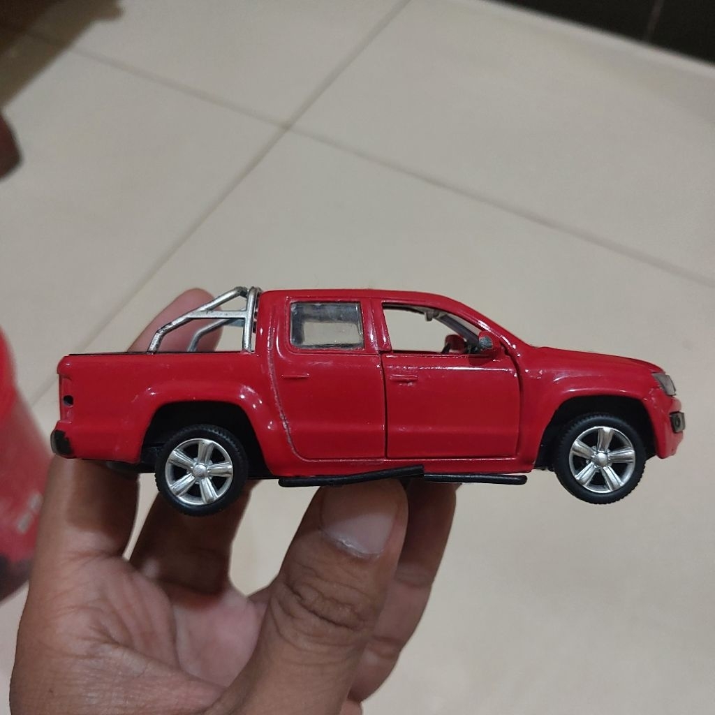 Apolo Diecast skala 1:46 VW Amarok