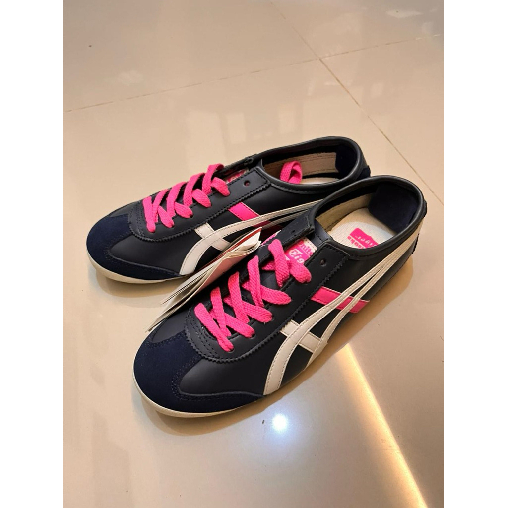 Onitsuka Tiger Pink Black