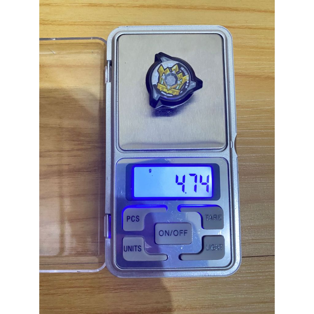 Beyblade X Chip Emperor, Assist Heavy, 1-60 Pesanan