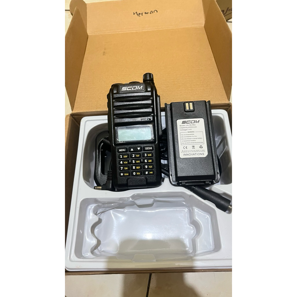HT scom UV-7R pro dualband UHF VHF