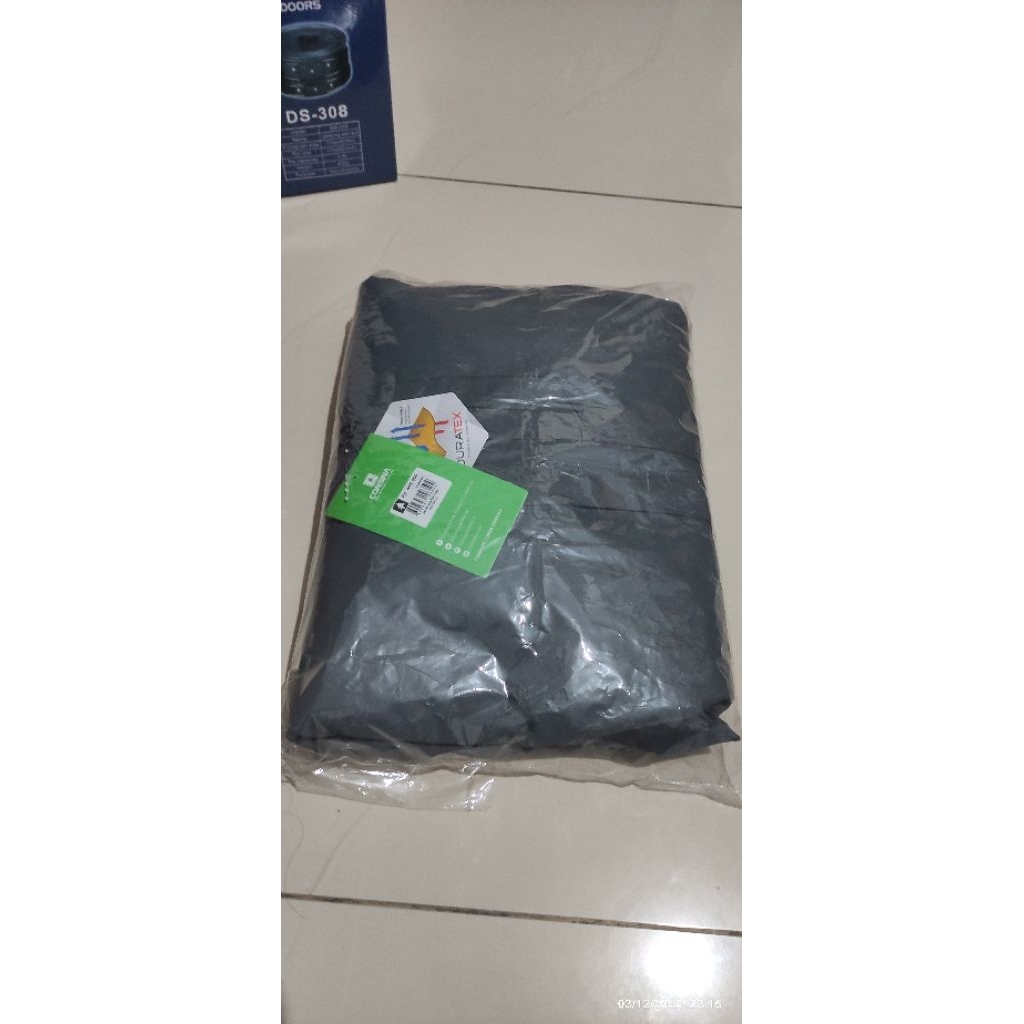 Jaket Gunung Size L (BNIB)