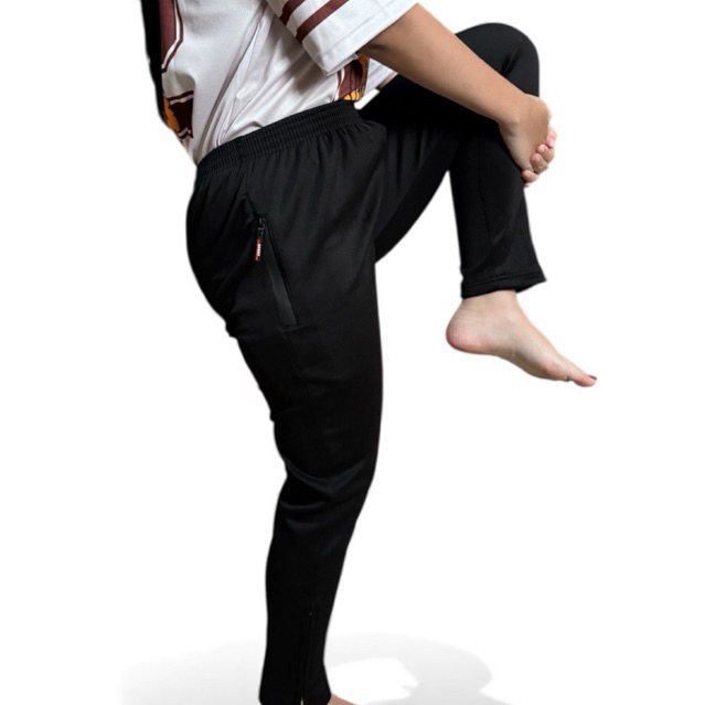 Celana Training Panjang Scuba Saku Resleting Bahan Berkualitas