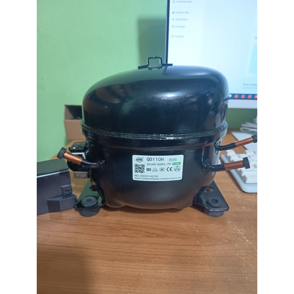KOMPRESOR KULKAS SHARP FREZER BOOK FREZER RAK QD110H R134A