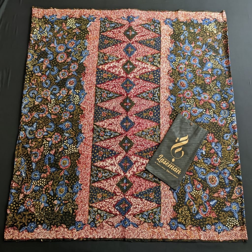 Laseman : Premium Jumbo Spesial | Sarung Batik Tulis Lasem Tiga Negeri
