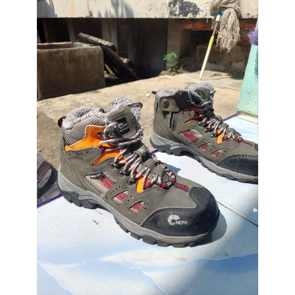 nepa safety sepatu outdoor